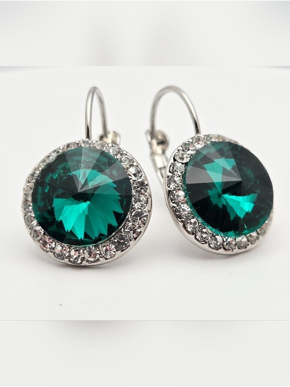 Austrian Crystal Dangle Earrings Leverback 1" Sparkly Elegant Emerald Green